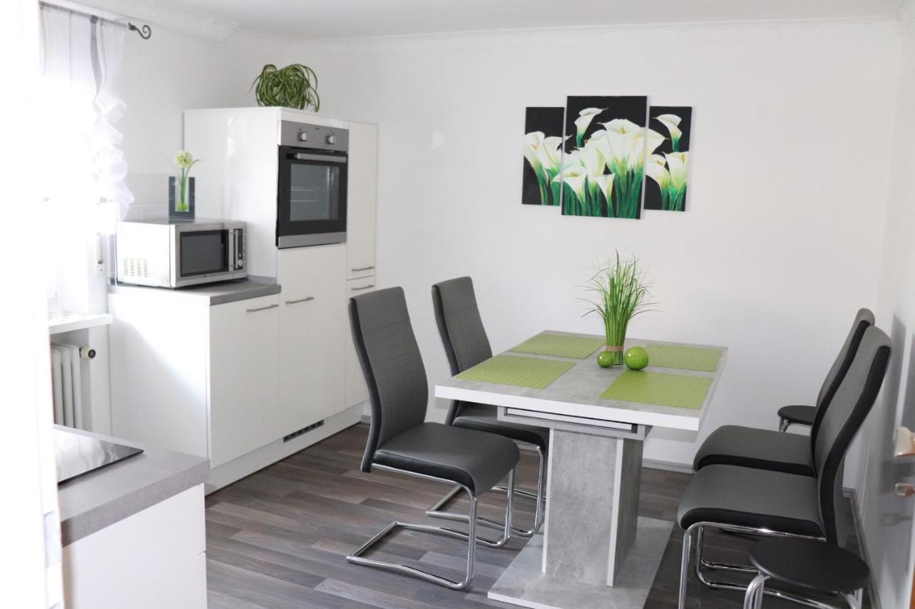Ferien- Und Monteurwohnung Julia Moerlenbach Bagian luar foto